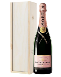 Moet & Chandon NV Rose Champagne Gift in Wooden Box